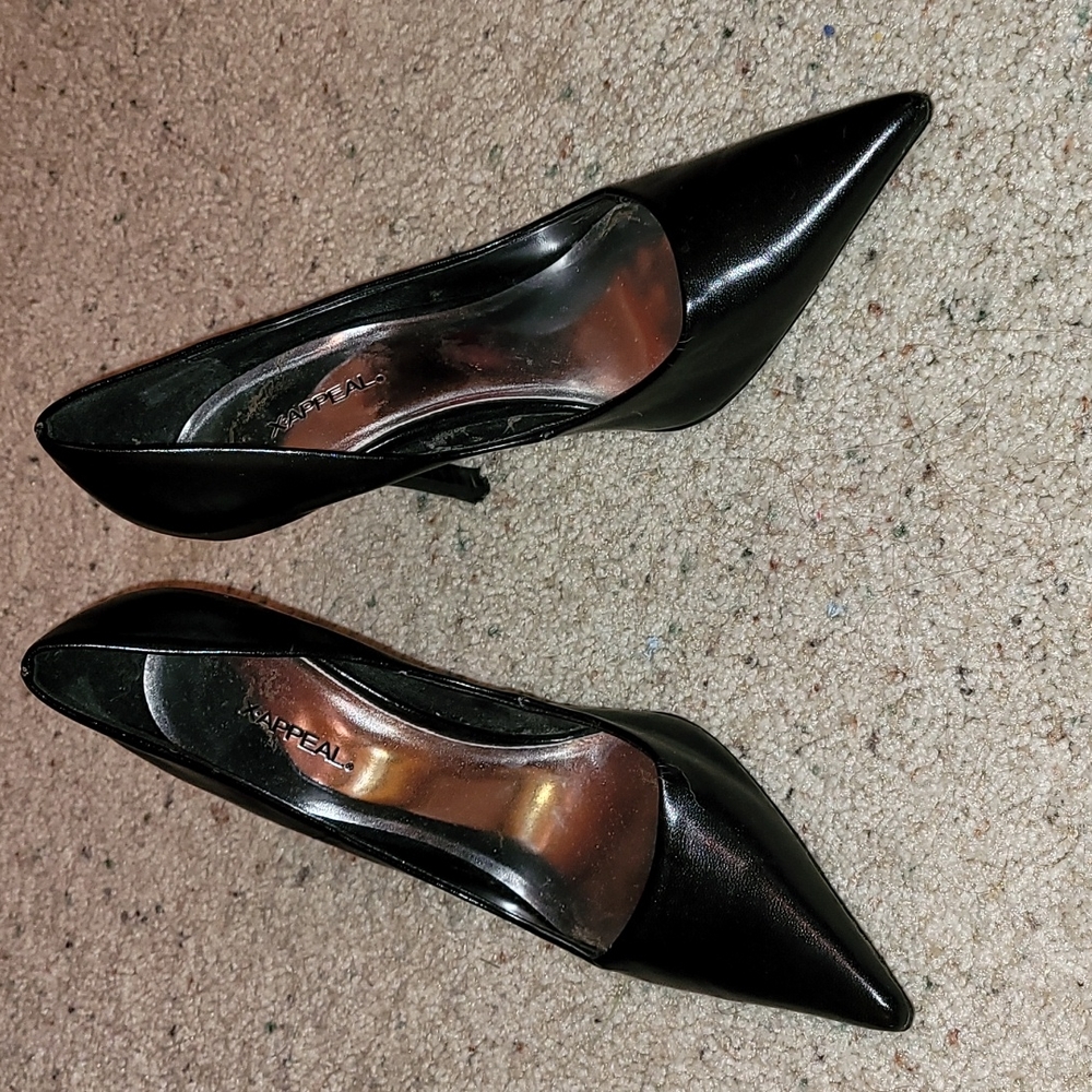 Xappeal heels, black size 6
